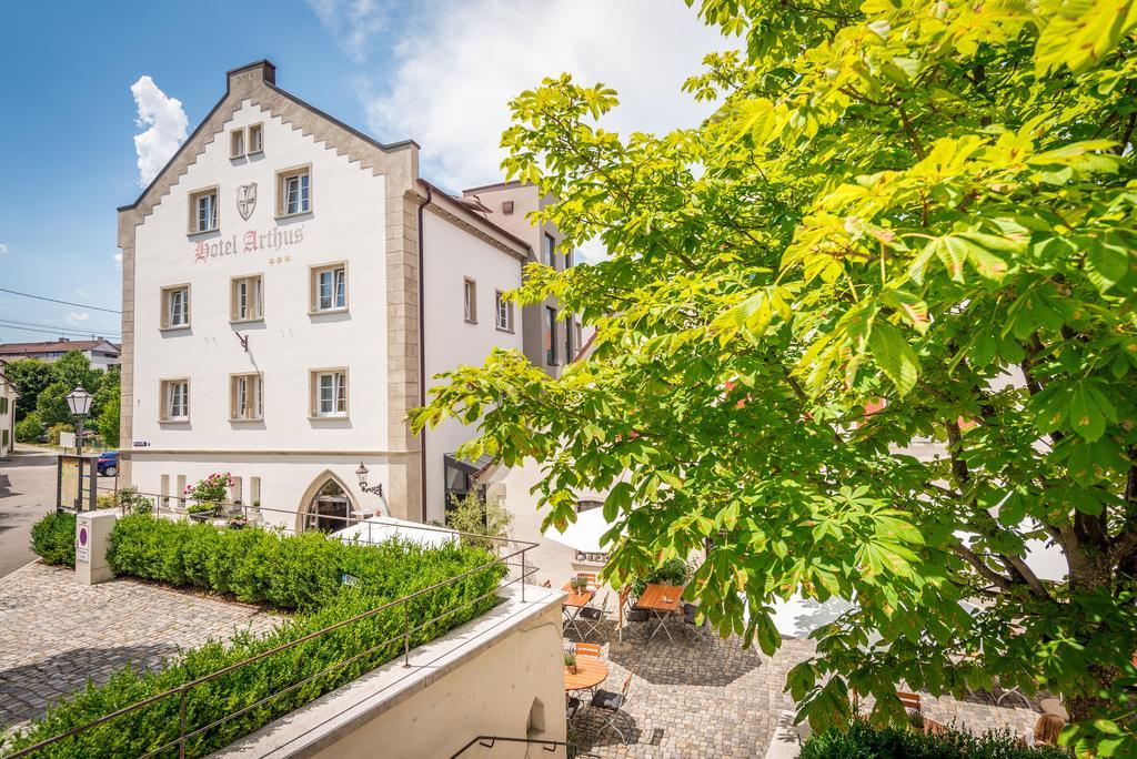 Hotel Arthus Aulendorf Esterno foto
